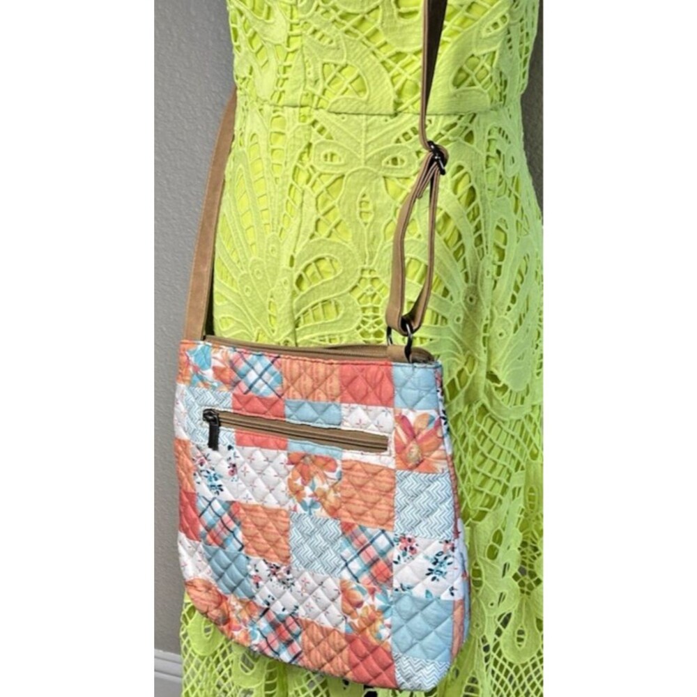 NWT Donna Sharp womens crossbody patchwork purse 'Kentucky Original'